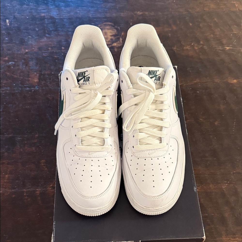 Nike Air Force 1 - Picture 2 of 6